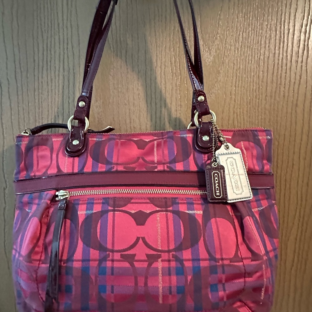 Coach Burgundy and Pink Shoulder Bag - Vintage